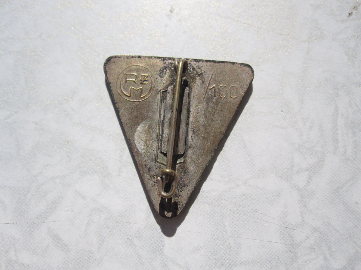 Mitgliedsabzeichen deutsche NS-Frauenschaft NSF Hersteller: 1/00 Werner Redo / Saarlautern