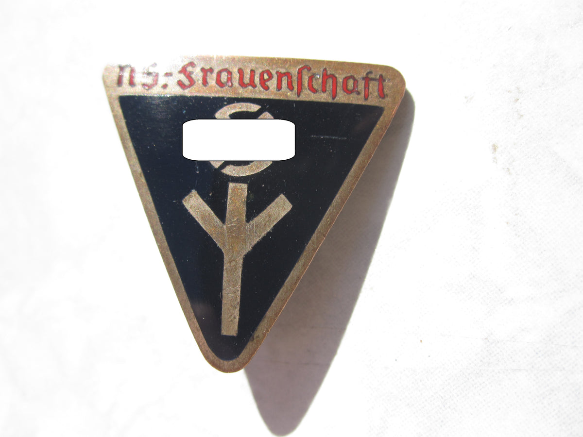 Mitgliedsabzeichen deutsche NS-Frauenschaft NSF Hersteller: 1/25  Rudolf Reiling / Pforzheim