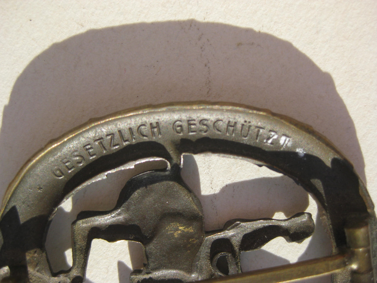 H.W.       3.Reich Reitersportabzeichen in BRONZE  1933 - 1945