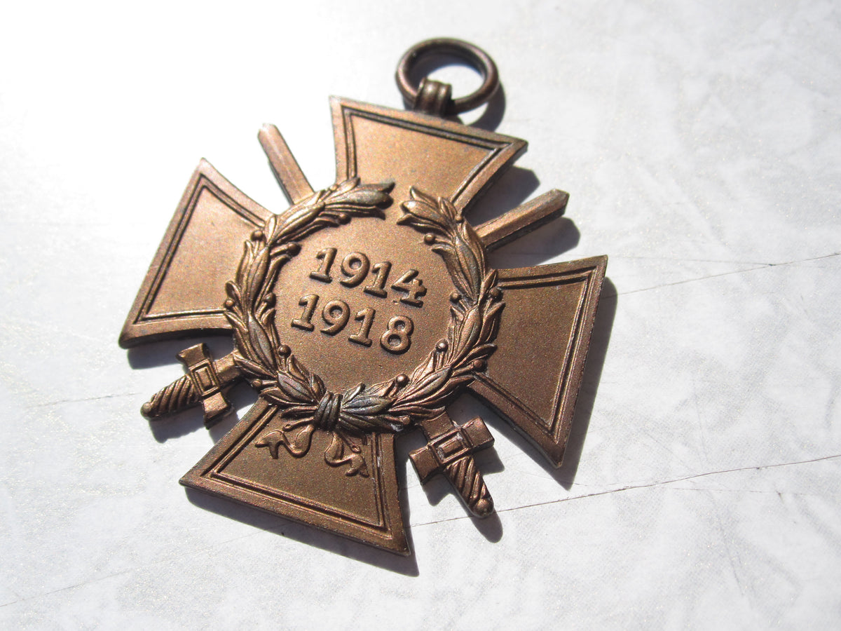 Ehrenkreuz für Frontkämpfer 1914 - 1918 Hersteller:  R.V.26