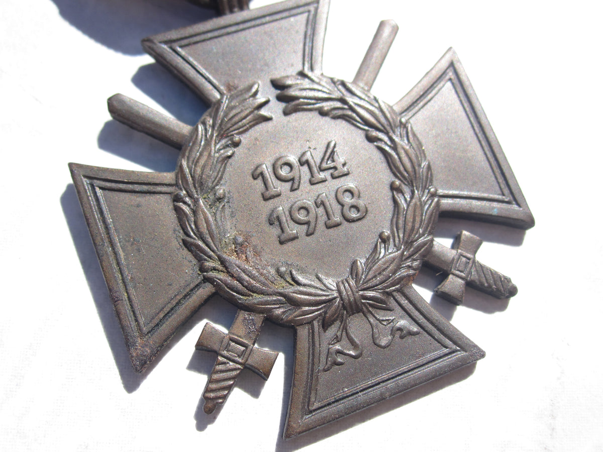 Ehrenkreuz für Frontkämpfer 1914 - 1918 Hersteller:  O.6