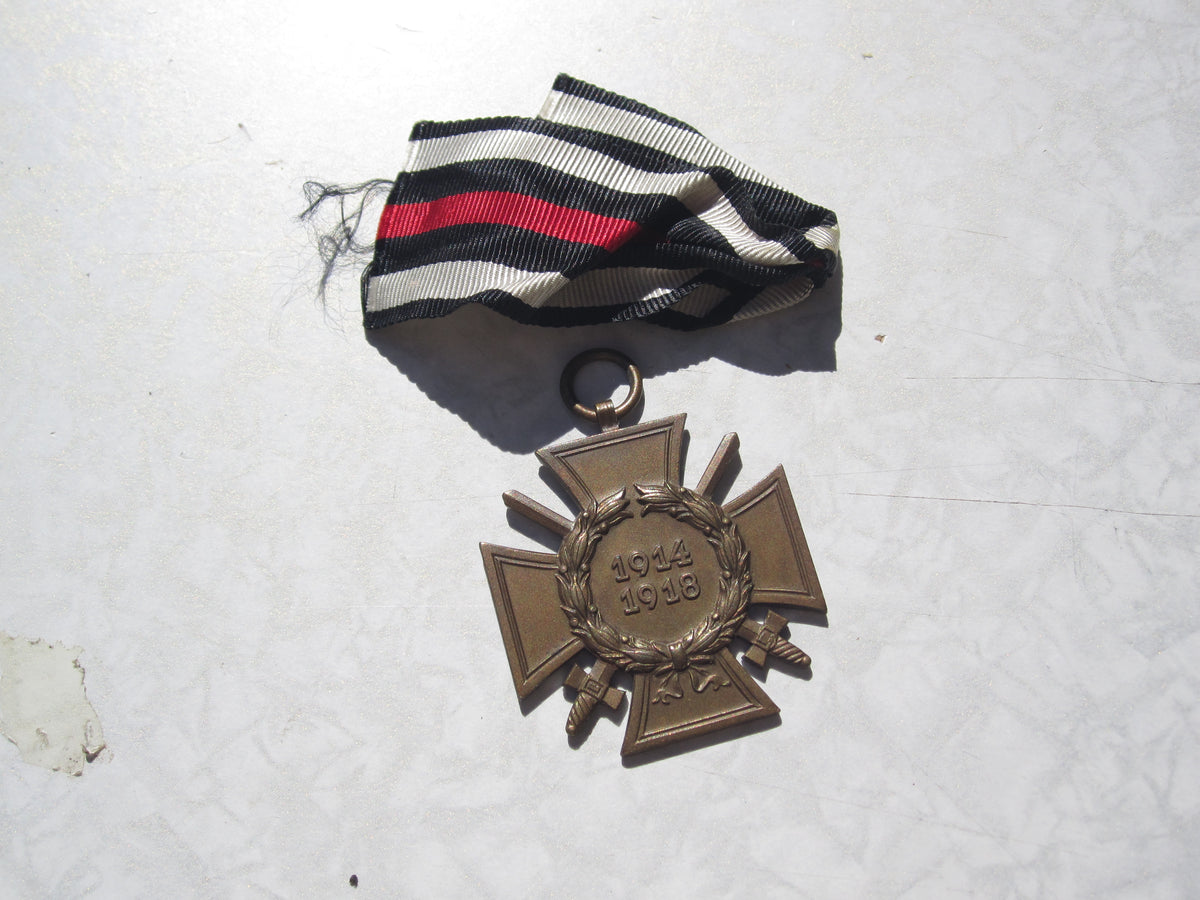 Ehrenkreuz für Frontkämpfer 1914 - 1918 Hersteller:  C.TH.D.