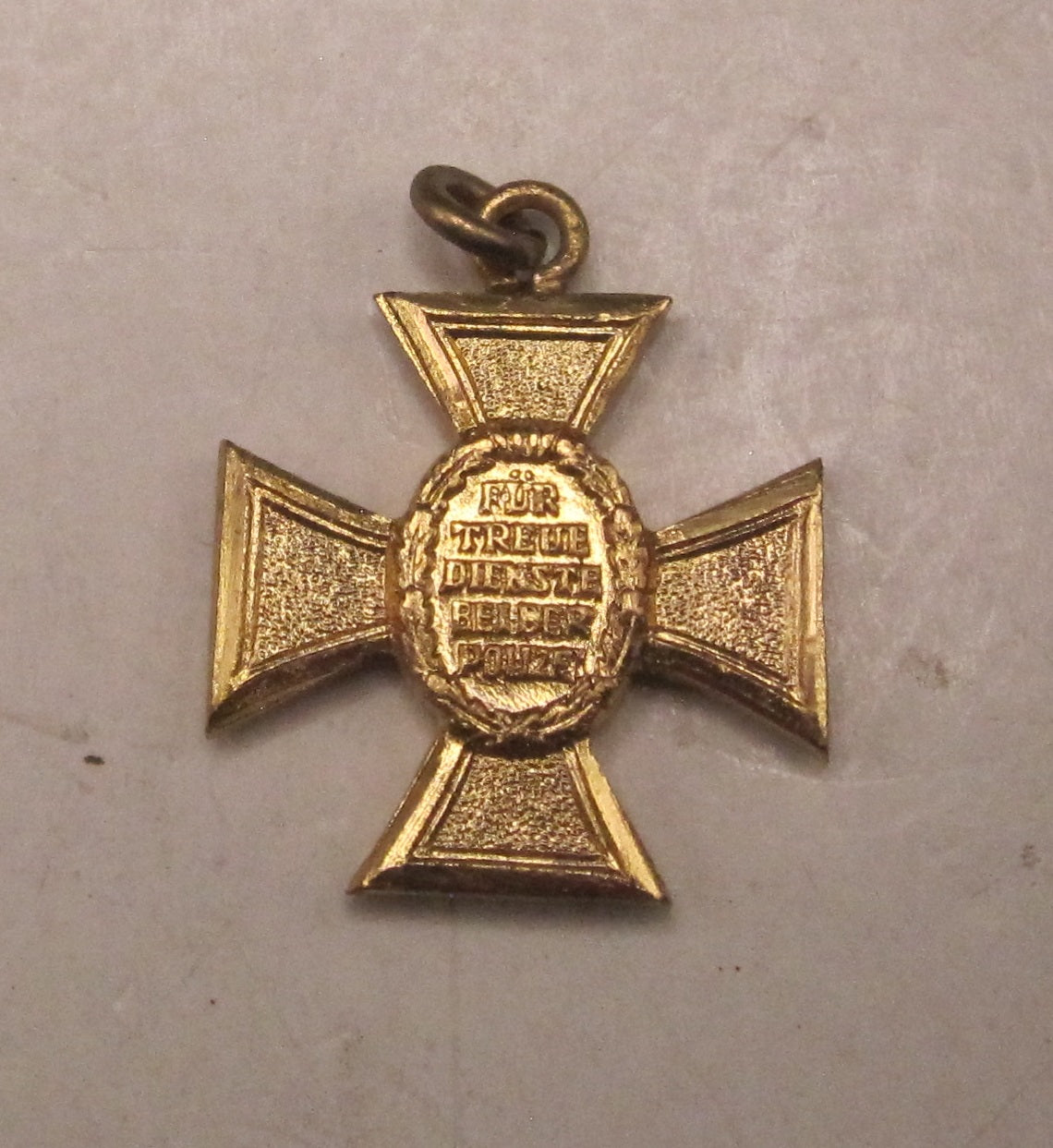 H.W.  -  - Miniatur Kreuz Polizeidienstauszeichnung für 25 Jahre Modell / Ausführung 1957