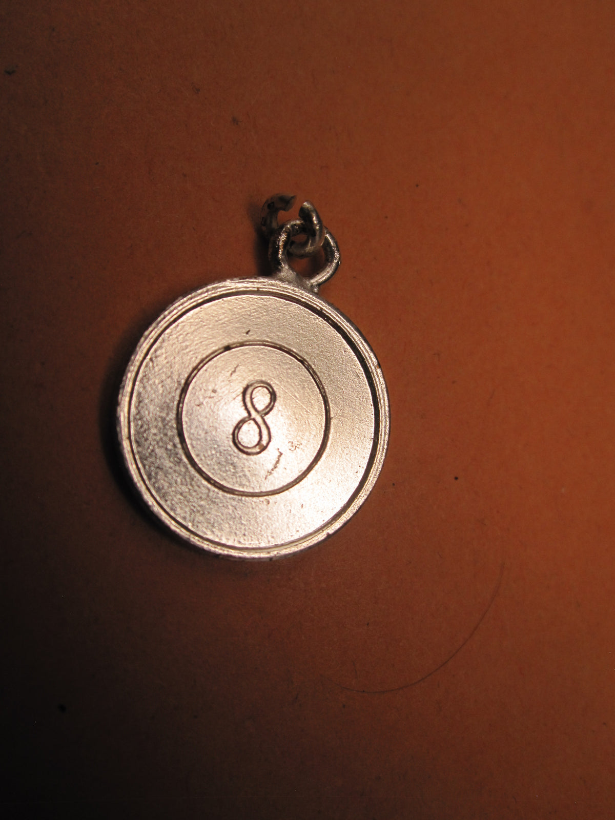 H.W.  -  - Miniatur Medaille Polizeidienstauszeichnung für 8 Jahre Modell / Ausführung 1957