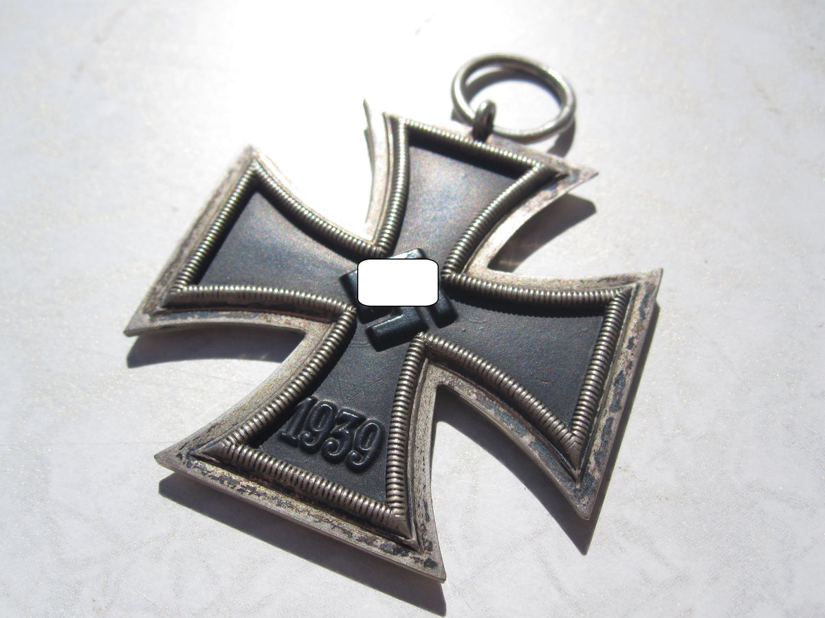 Eisernes Kreuz 2.Klasse 1939 (EK2/39) EXTREM SELTENER Hersteller "137"