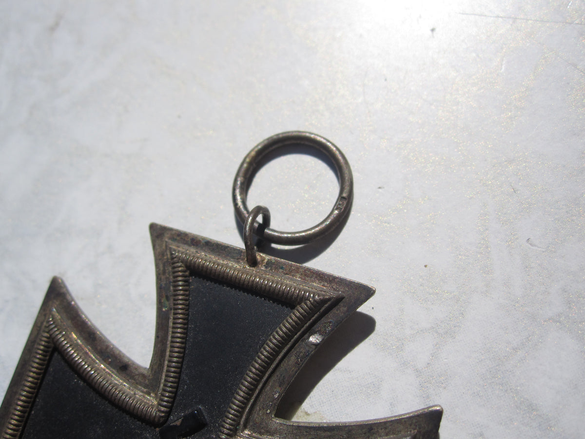 Eisernes Kreuz 2.Klasse 1939 (EK2/39) mit Feldspange Hersteller "15"
