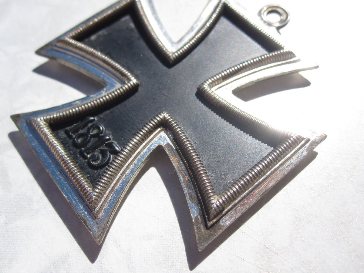 Ritterkreuz des Eisernen Kreuzes 1939 - Anfertigung- NACH 1945????