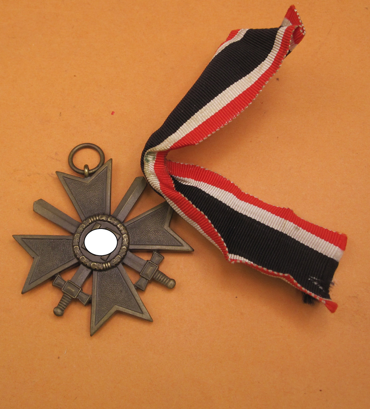 Kriegsverdienstkreuz 2.Klasse mit Schwertern (KVK2/39) Hersteller: unbekannt