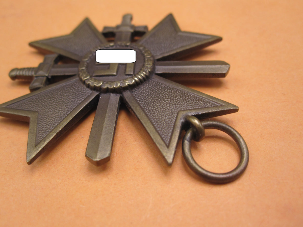 Kriegsverdienstkreuz 2.Klasse mit Schwertern (KVK2/39) Hersteller: unbekannt