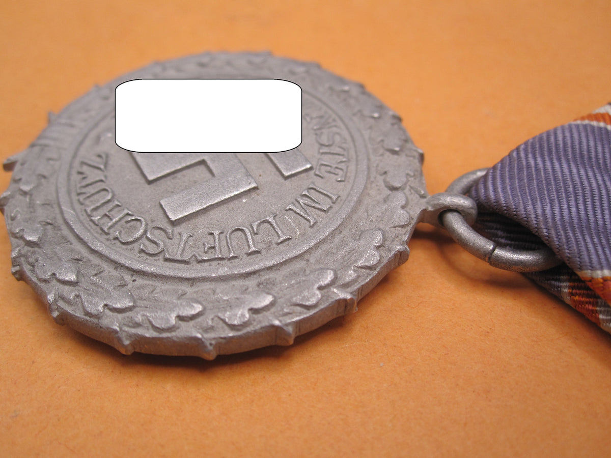 Luftschutz Ehrenzeichen 2.Stufe Medaille von 1938