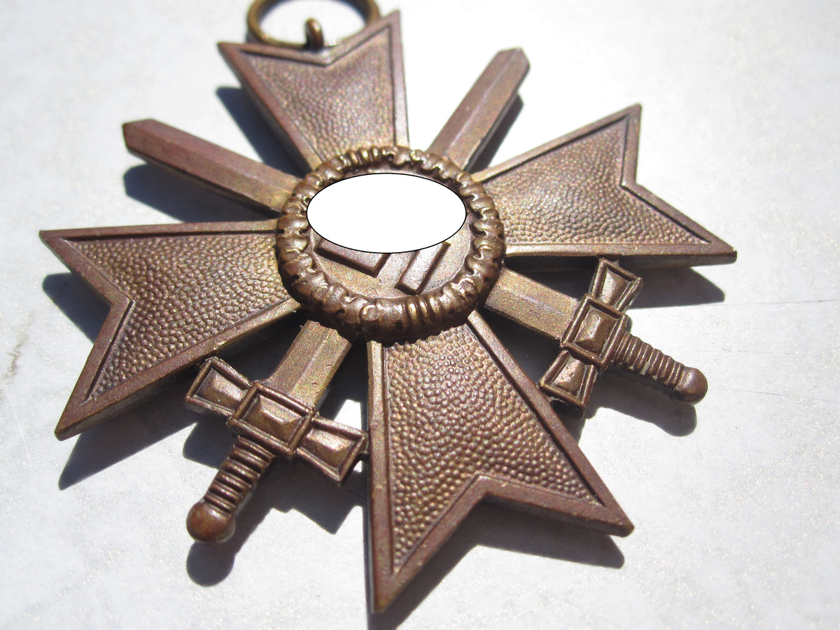 Kriegsverdienstkreuz 2.Klasse mit Schwertern KVK2/39 Hersteller: "90"