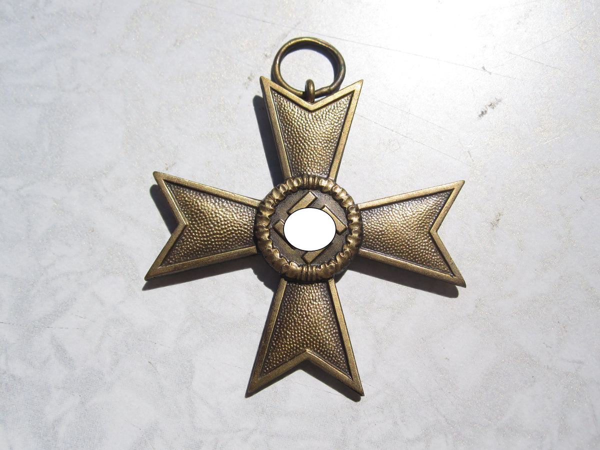 Kriegsverdienstkreuz 2.Klasse OHNE Schwertern KVK2/39 Hersteller &quot;60&quot;