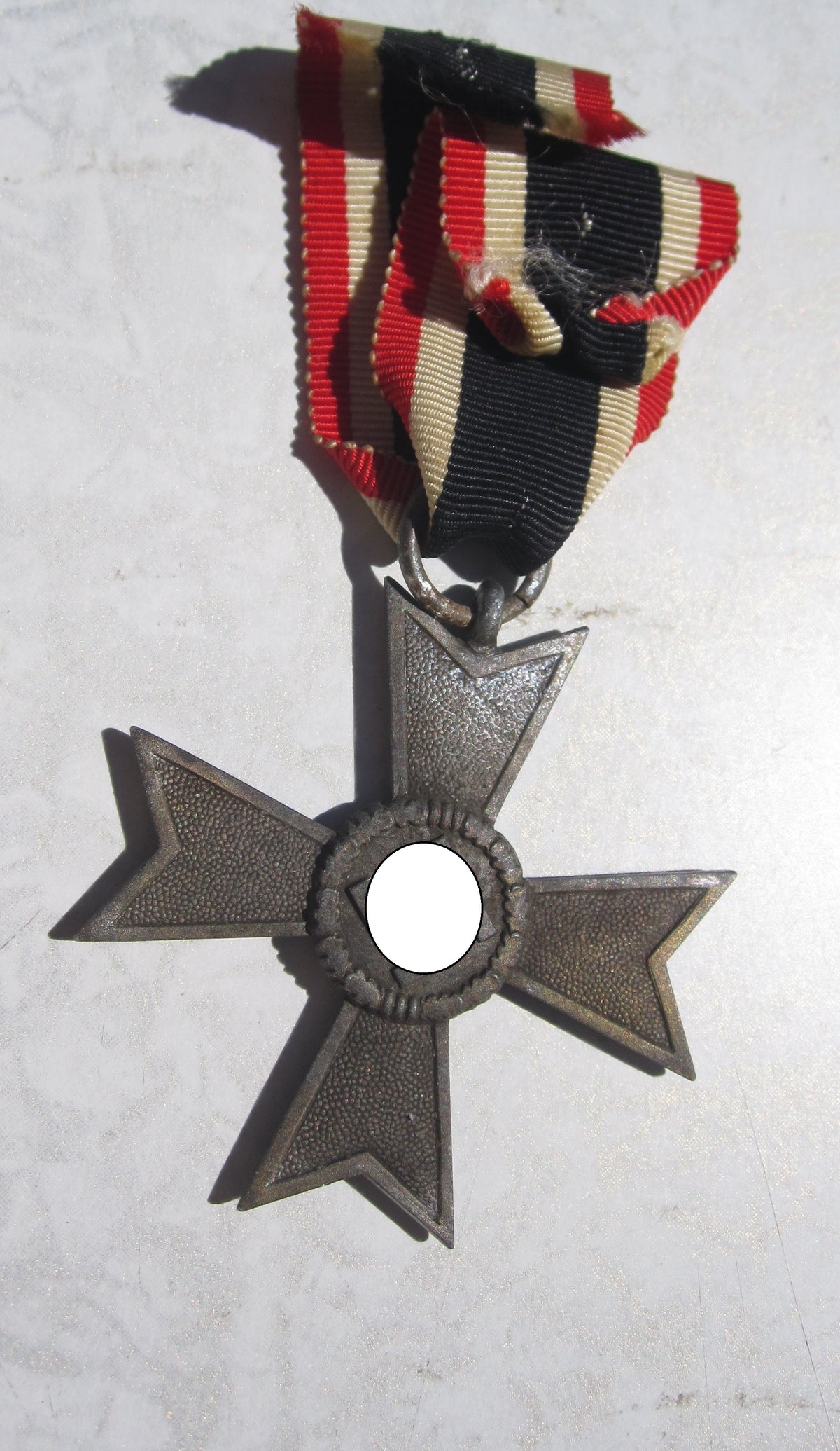 Kriegsverdienstkreuz 2.Klasse OHNE Schwertern KVK2/39 Hersteller "65"