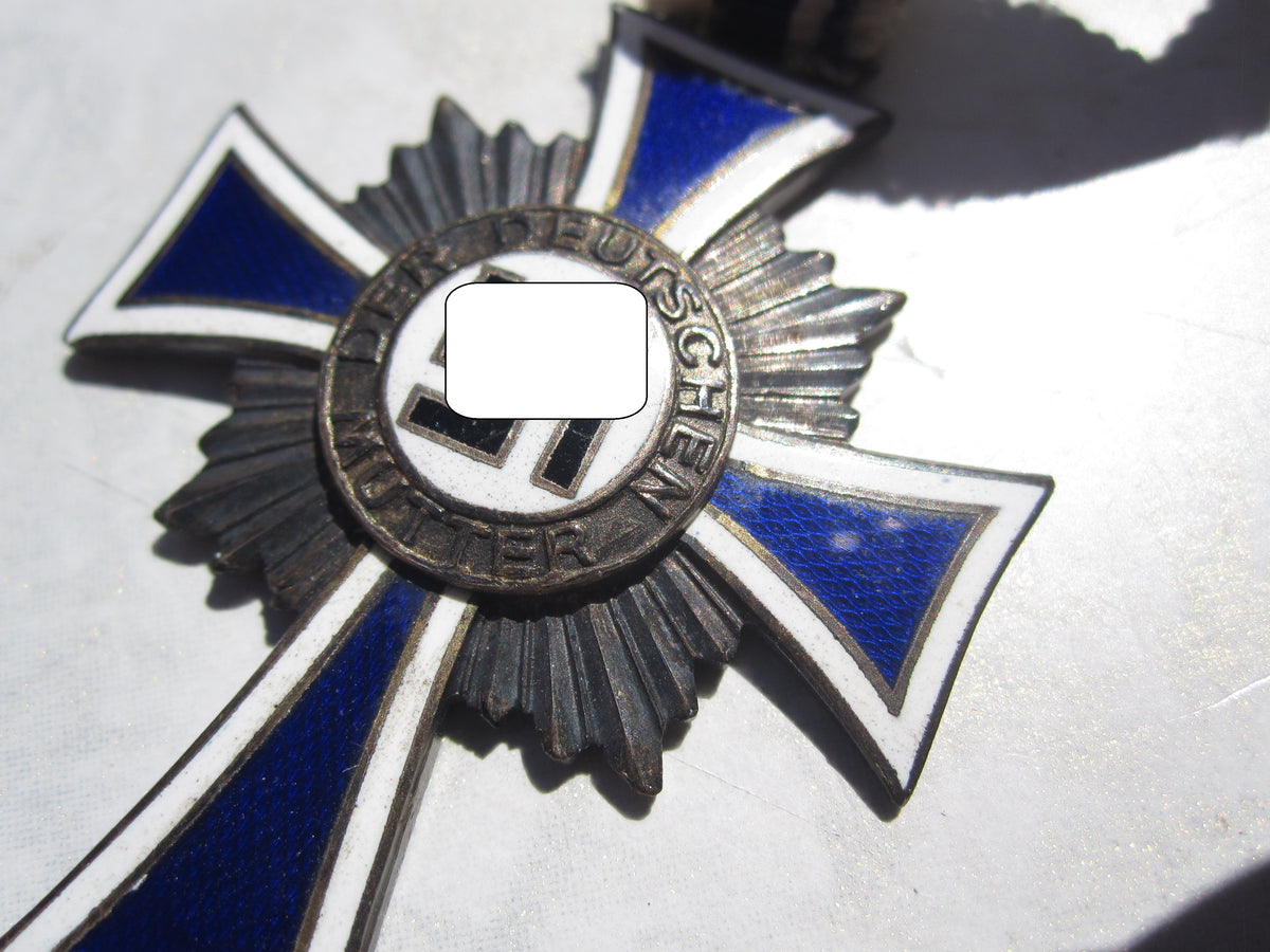 Ehrenkreuz der deutschen Mutter / Mutterkreuz in Silber / Zweite Stufe