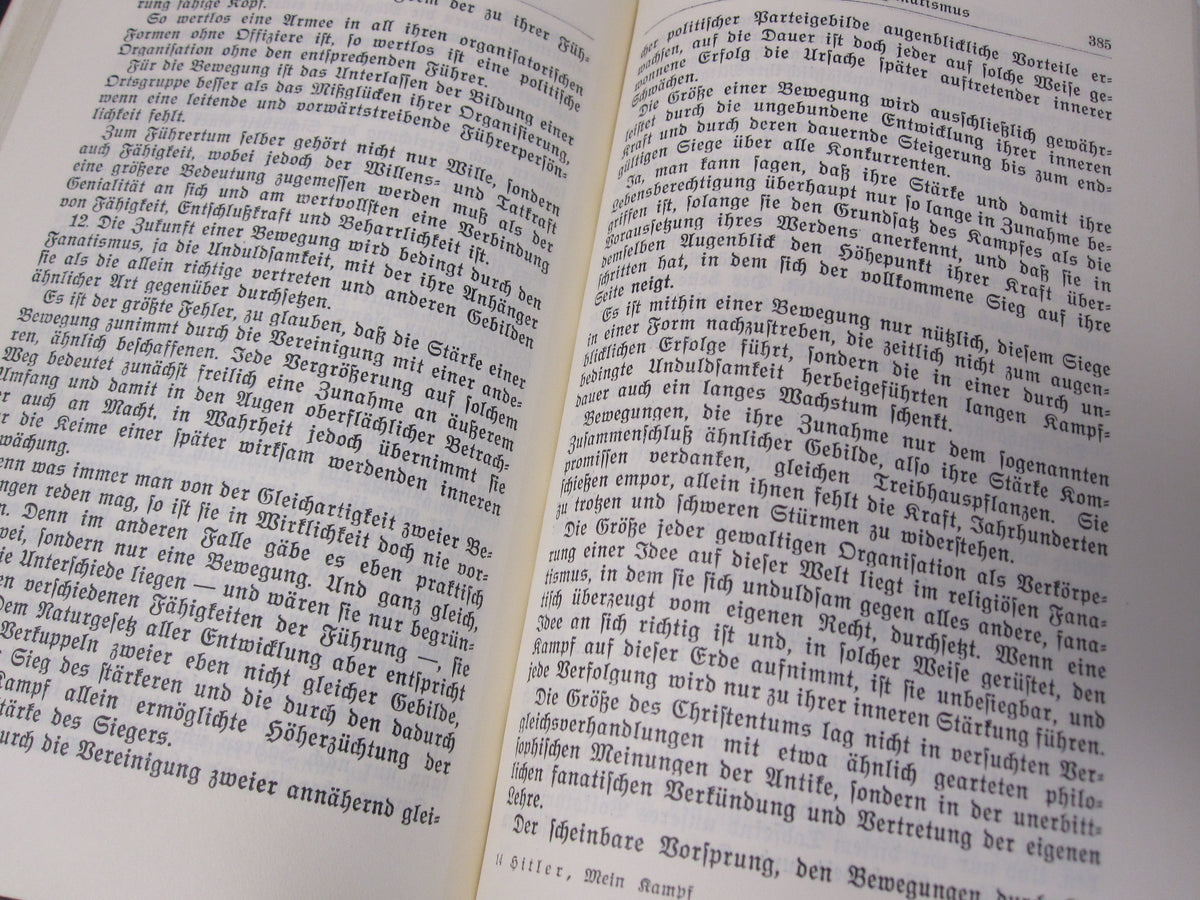 Buch Mein Kampf von 1936 Adolf Hitler