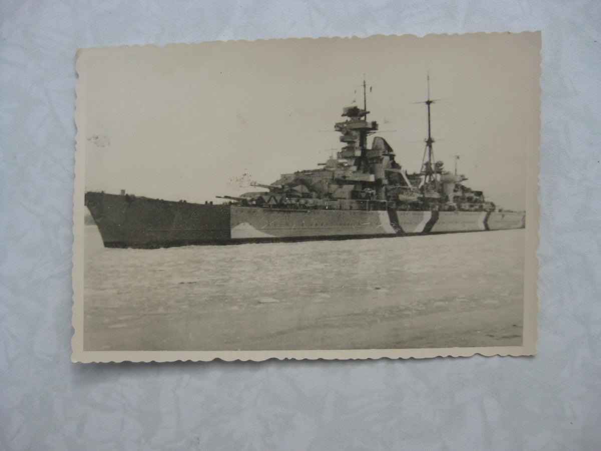 Flottenkriegsabzeichen unbekannter Hersteller -Halbhohl-!!