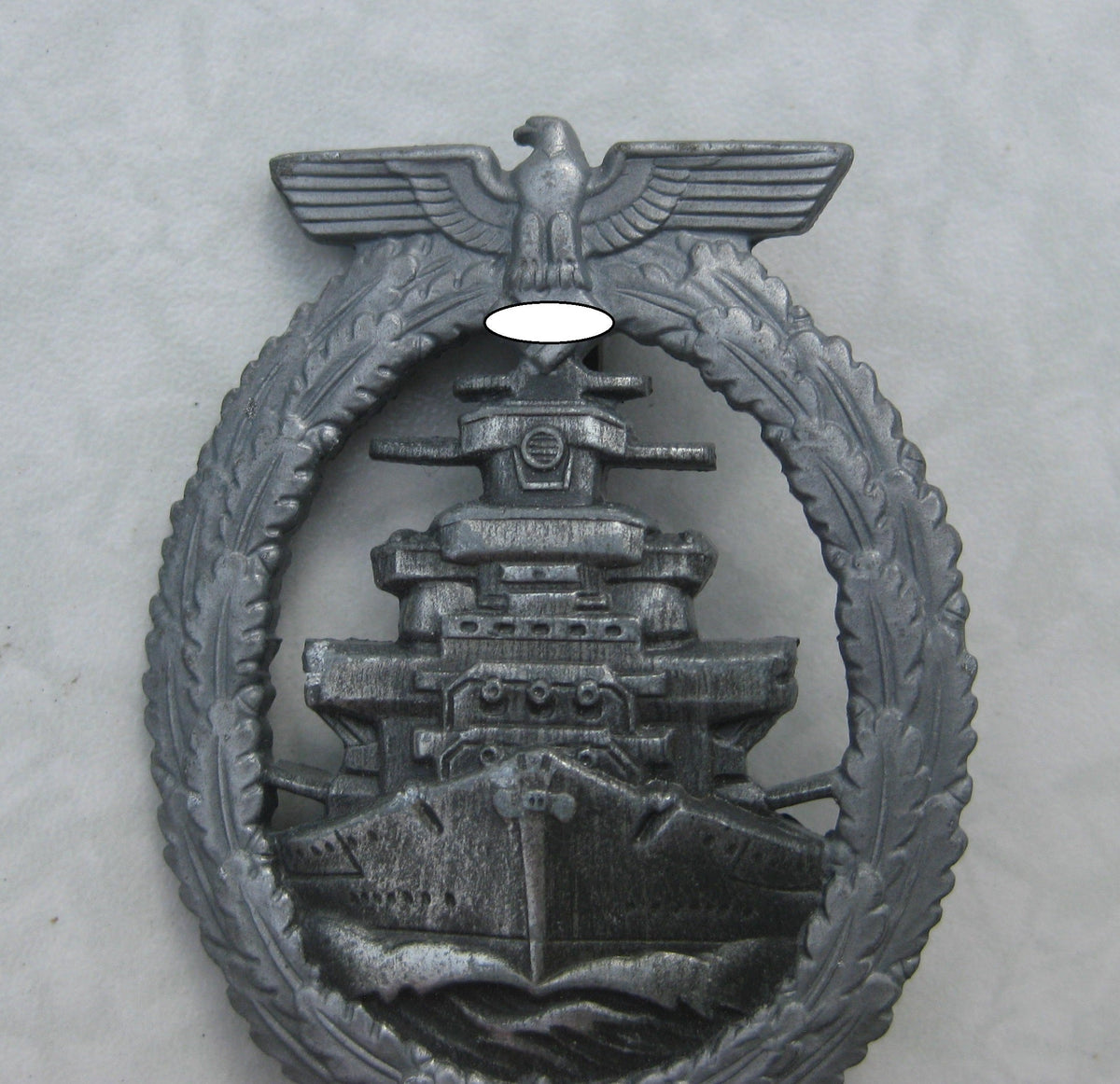 Flottenkriegsabzeichen unbekannter Hersteller -Halbhohl-!!