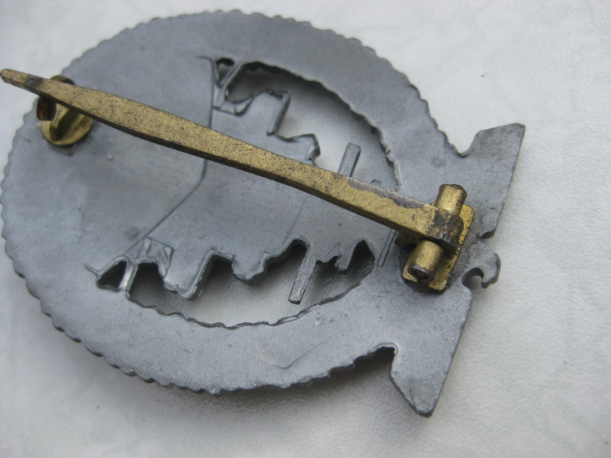 Flottenkriegsabzeichen unbekannter Hersteller -Halbhohl-!!