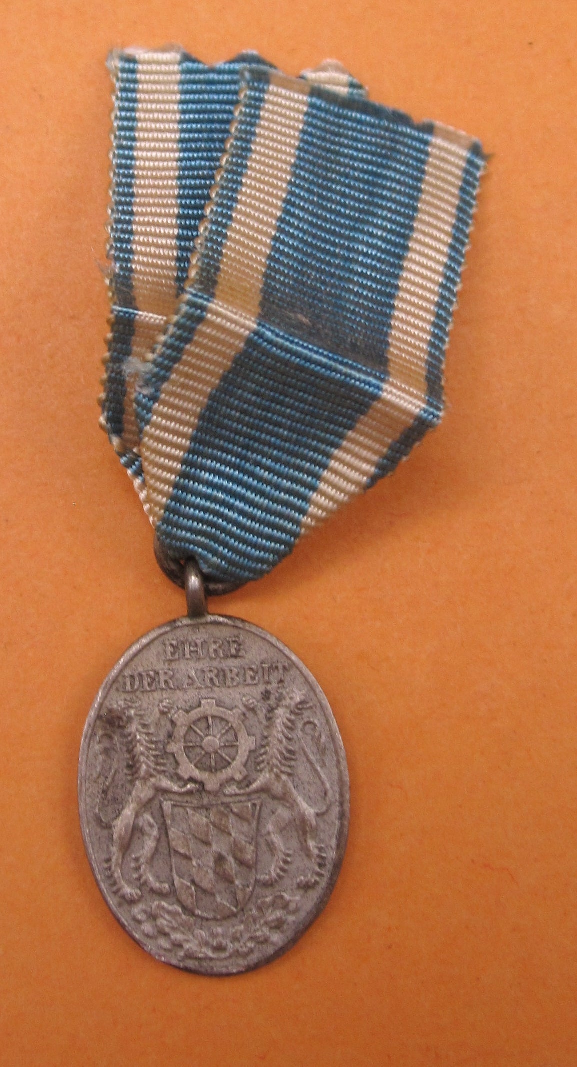 H.W.  -  - Miniatur Bayern Medaille 25 Dienstjahre Treue Dienste Ehre der Arbeit