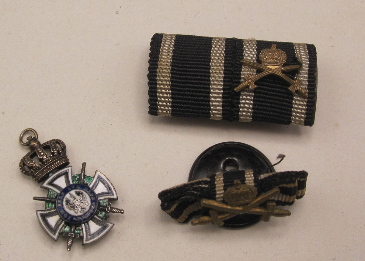 H.W.  -  -  Miniaturorden Hausorden von Hohenzollern Ritterkreuz Miniatur