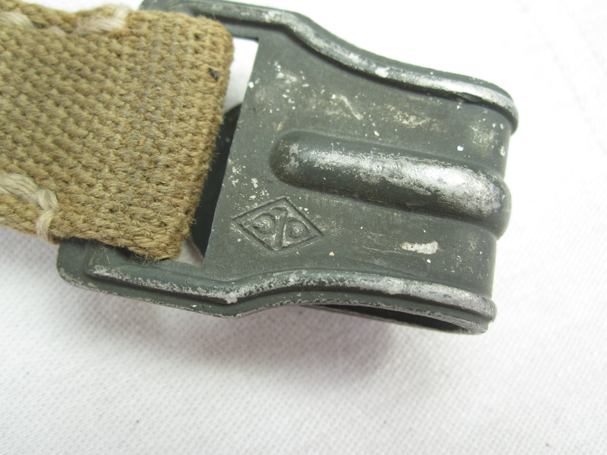 Originale Gasmaske der Wehrmacht / 2.Weltkrieg mit Zubehör