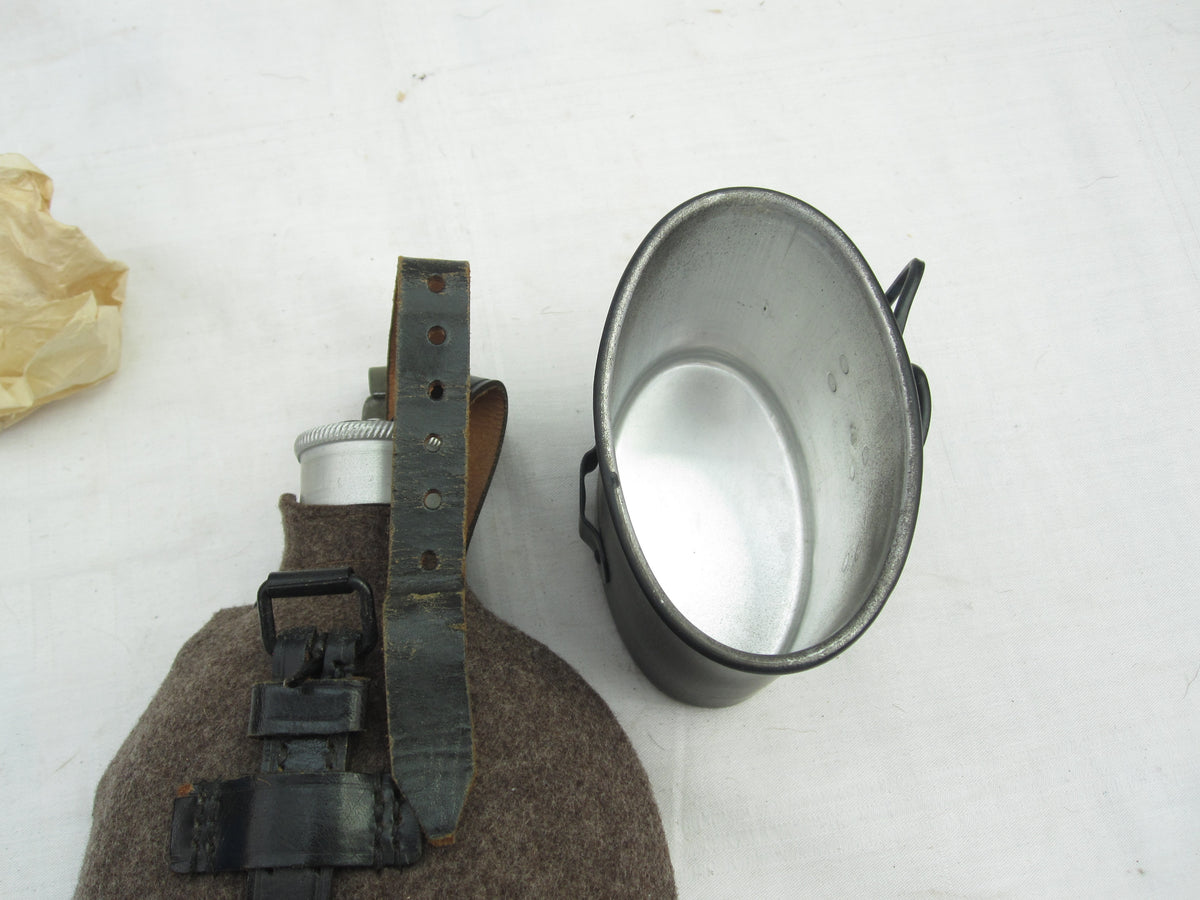 Feldflasche Wehrmacht Ausrüstung Mint Condition