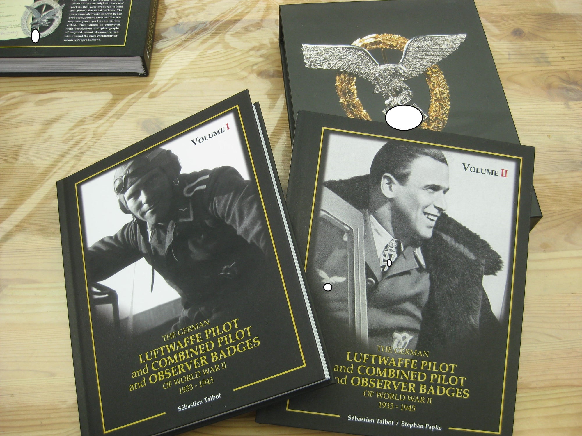 Ordenskatalog Buch Luftwaffenauszeichnungen Beobachterabzeichen Flugzeugführerabzeichen
