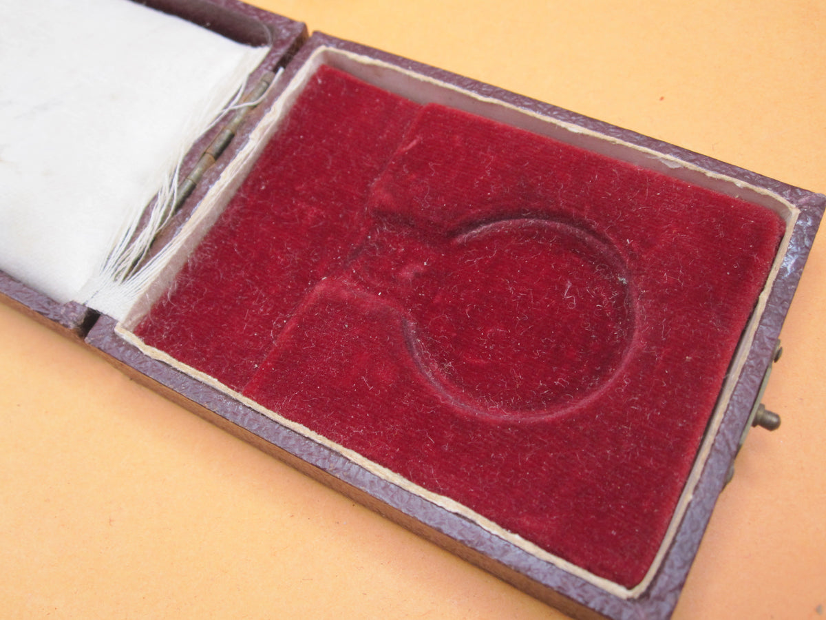 Set Sachsen Friedrich August Medaille in Bronze im Verleihungsetui mit Miniatur