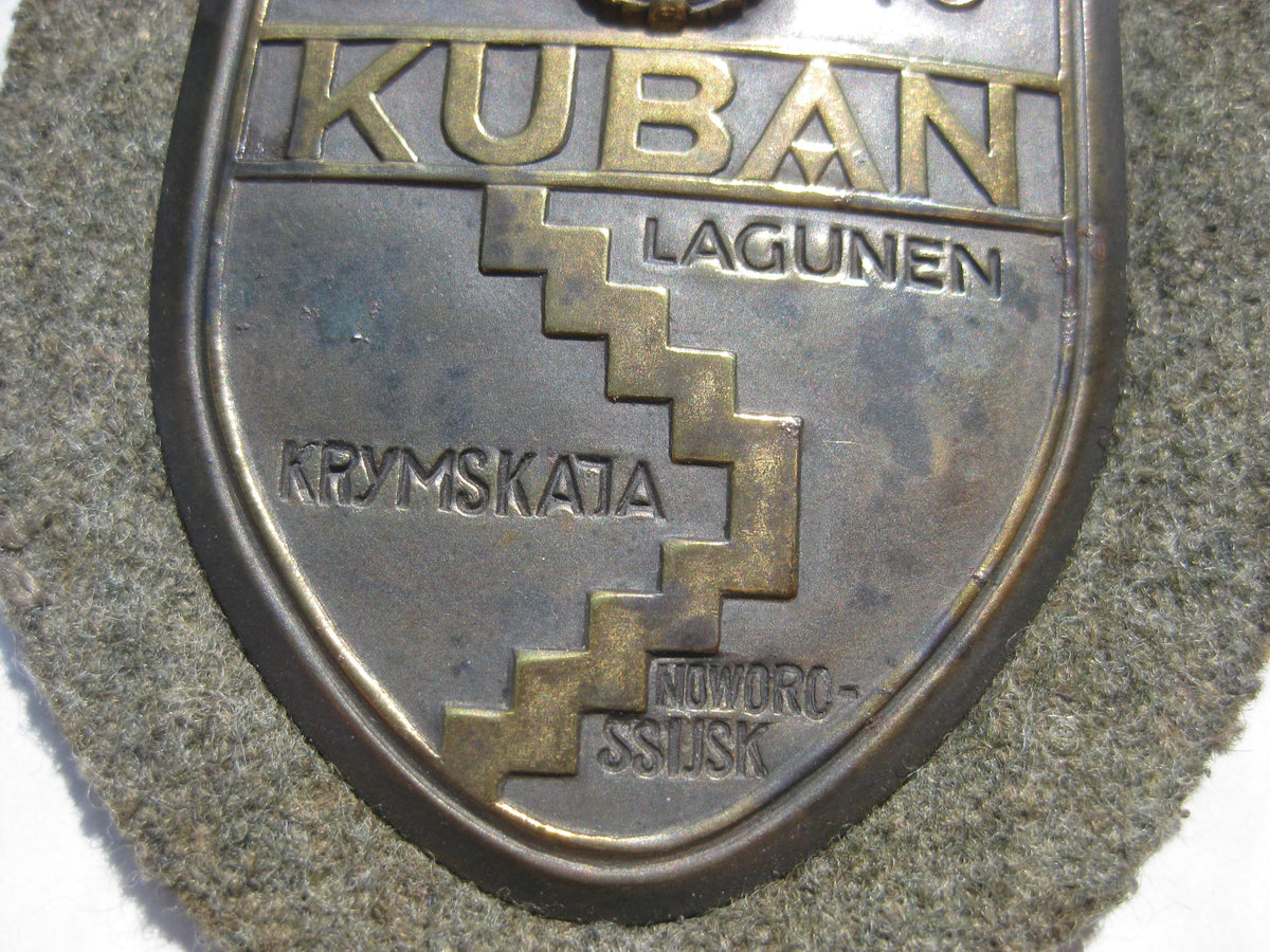 H.W.  -  -  Kubanschild 1943