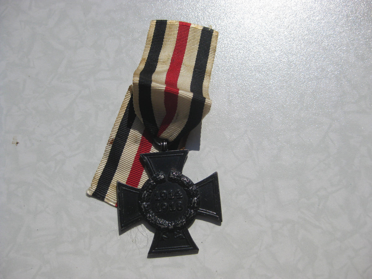 H.W.  -    -  Ehrenkreuz des 1.Weltkrieges gefallener Frontkämpfer Hersteller: &quot;AS&quot;