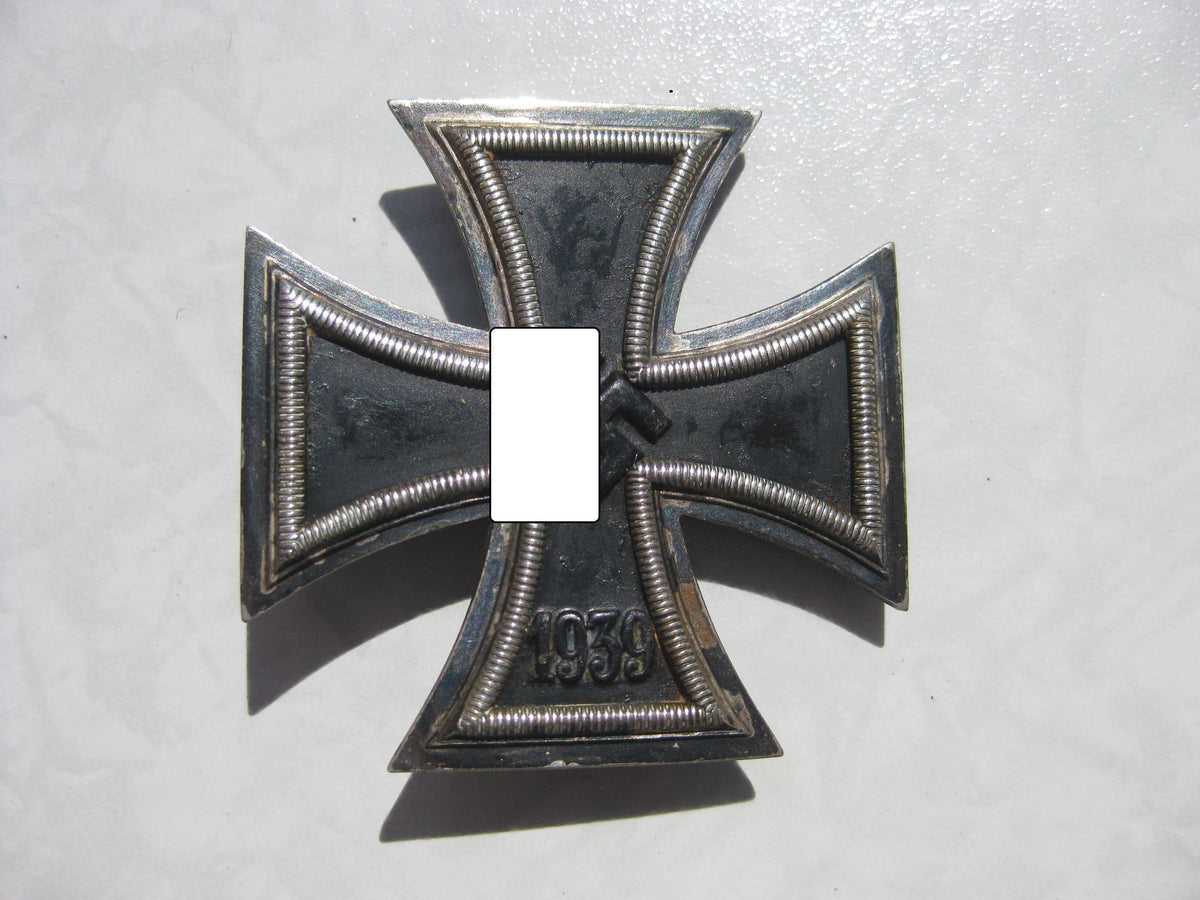 Eisernes Kreuz 1.Klasse 1939 Hersteller: &quot;L/59&quot;  (EK1/39) im Verleihungsetui