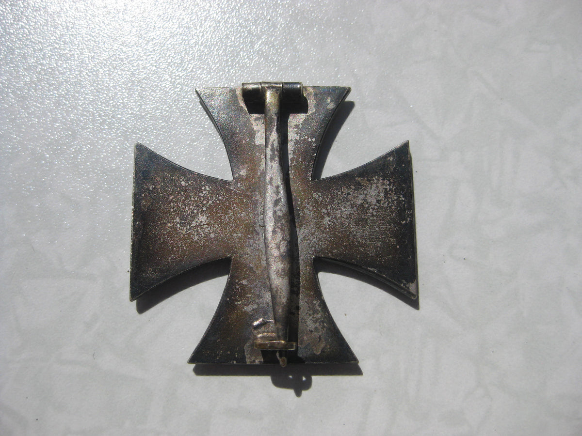 Eisernes Kreuz 1.Klasse 1939 Hersteller: &quot;L/59&quot;  (EK1/39) im Verleihungsetui