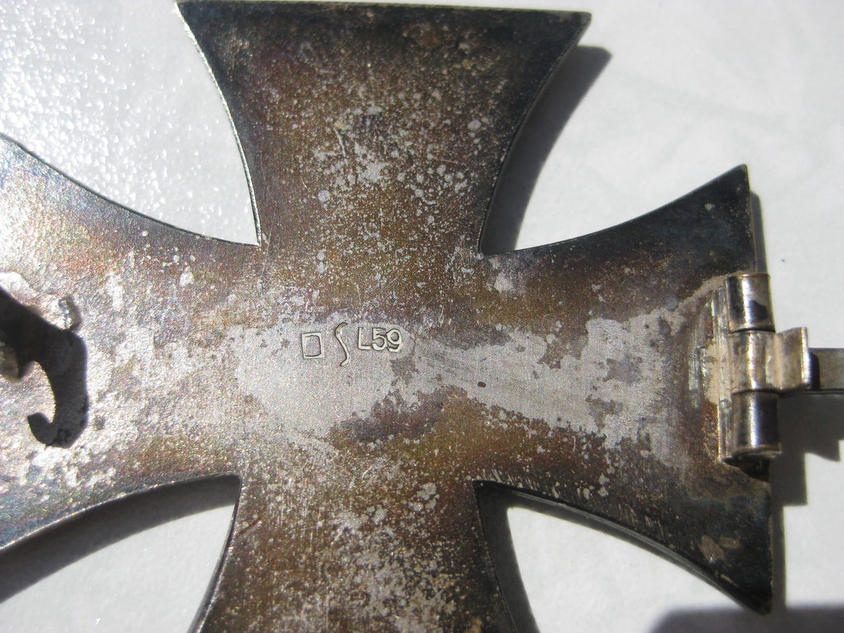 Eisernes Kreuz 1.Klasse 1939 Hersteller: &quot;L/59&quot;  (EK1/39) im Verleihungsetui