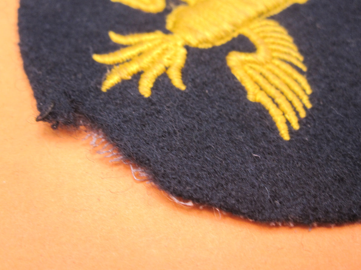 H.W.  -  -   ORIGINAL Abzeichen Artillerielaufbahn