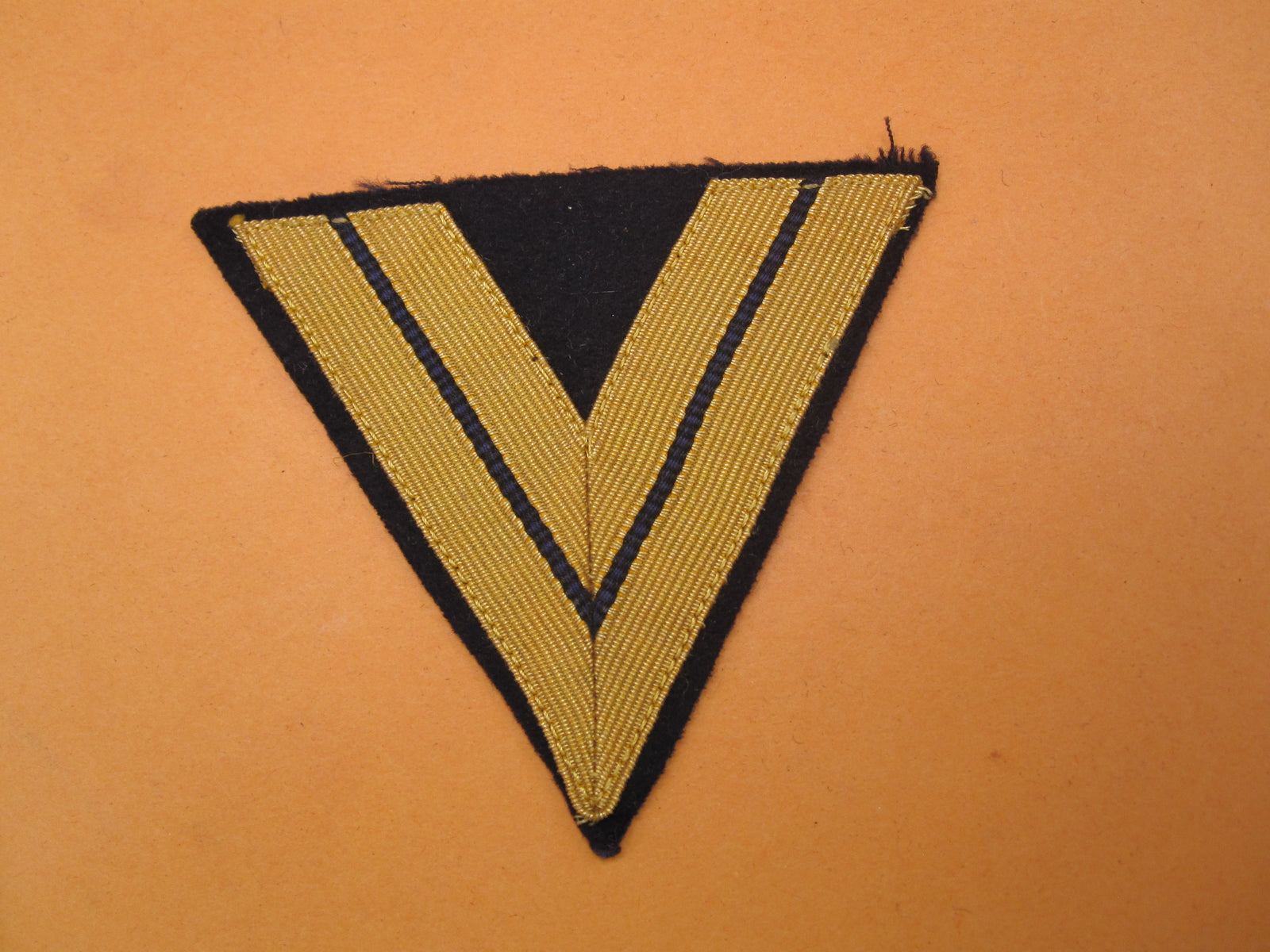 H.W.   -  -   ORIGINAL Abzeichen Ärmelwinkel Matrosen - Obergefreiter