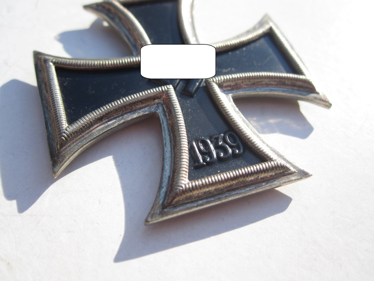 Schinkelkreuz Eisernes Kreuz 2.Klasse 1939 -SELTENE VARIANTE- !! Schinkelstück !! (EK2/39) Mint Condition