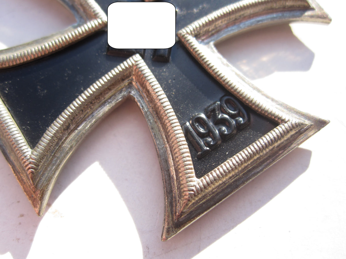 Schinkelkreuz Eisernes Kreuz 2.Klasse 1939 -SELTENE VARIANTE- !! Schinkelstück !! (EK2/39) Mint Condition
