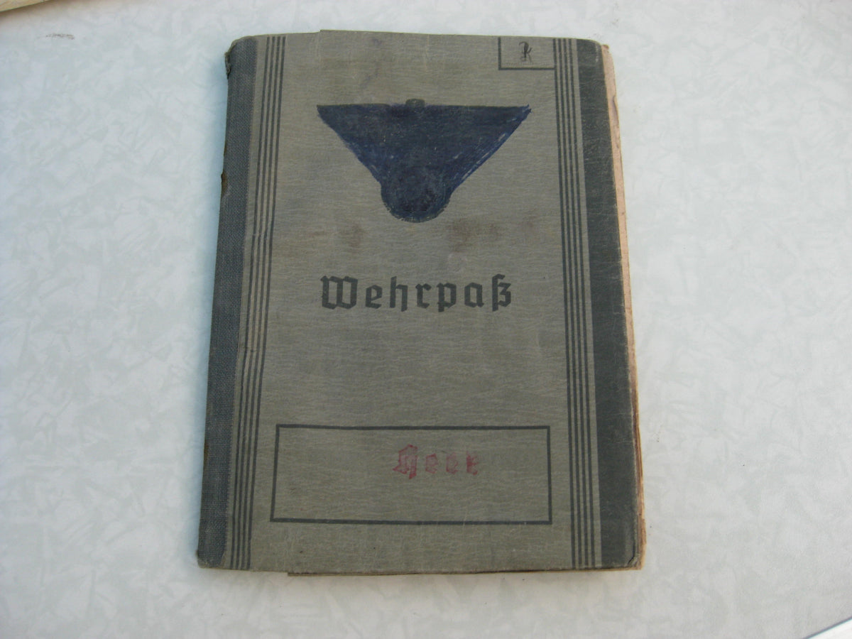 Verleihungsurkunde zur Kriegsverdienstmedaille &amp; Wehrpaß Kassel