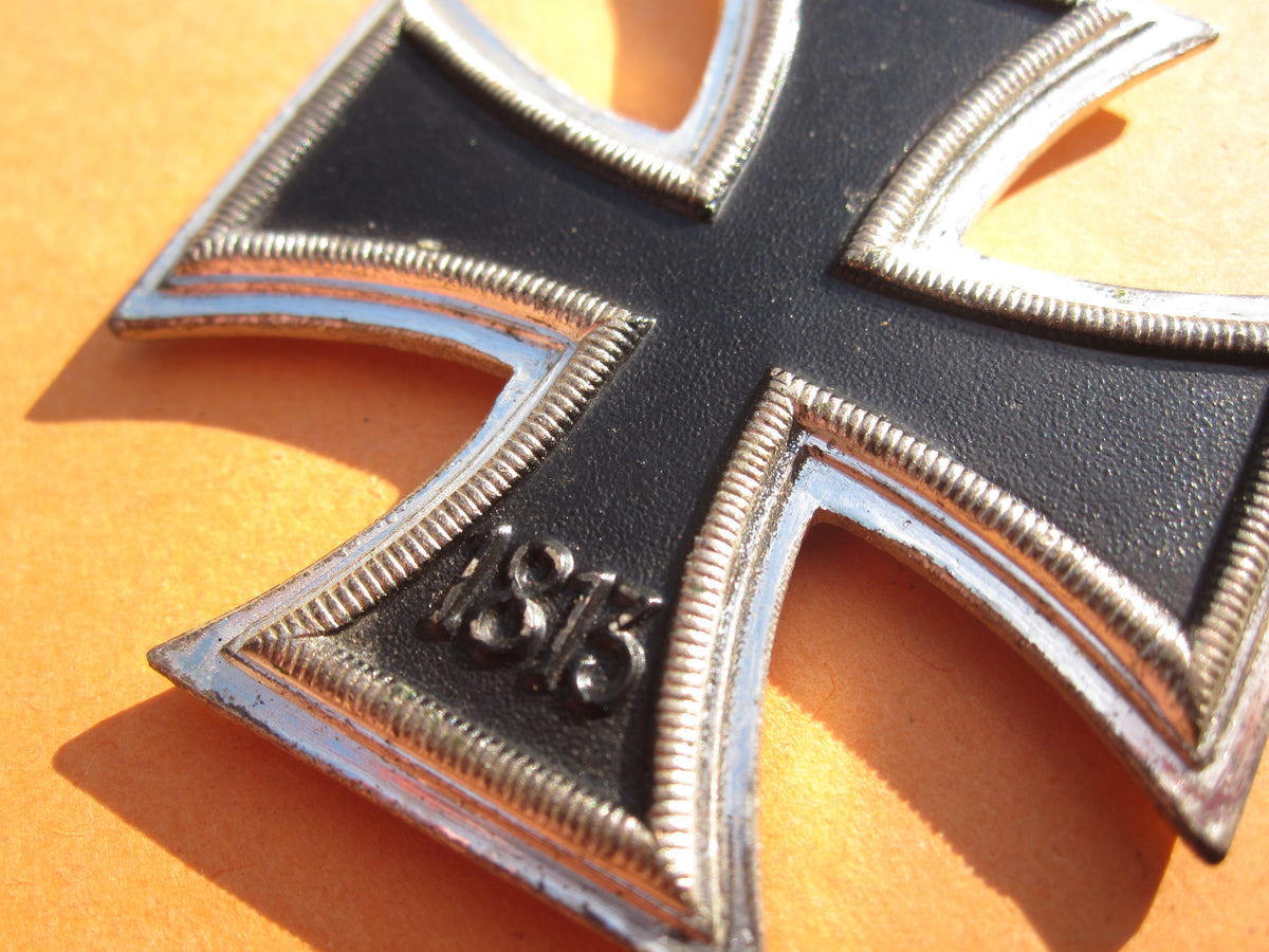 Schinkelkreuz Eisernes Kreuz 2.Klasse 1939 -EXTREM SELTENE VARIANTE- !! EINTEILIG !! (EK2/39) Mint Condition