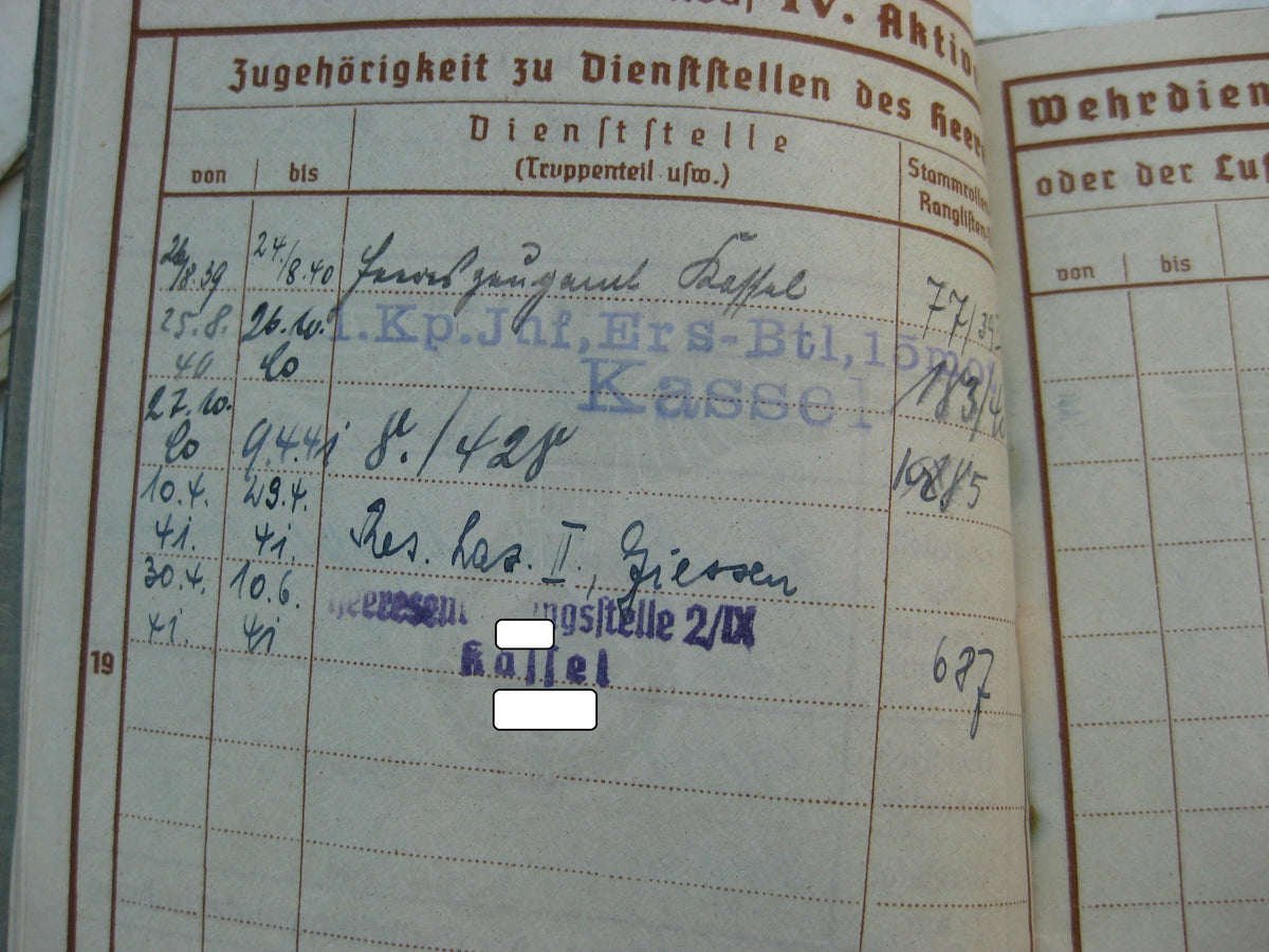 Verleihungsurkunde zur Kriegsverdienstmedaille &amp; Wehrpaß Kassel