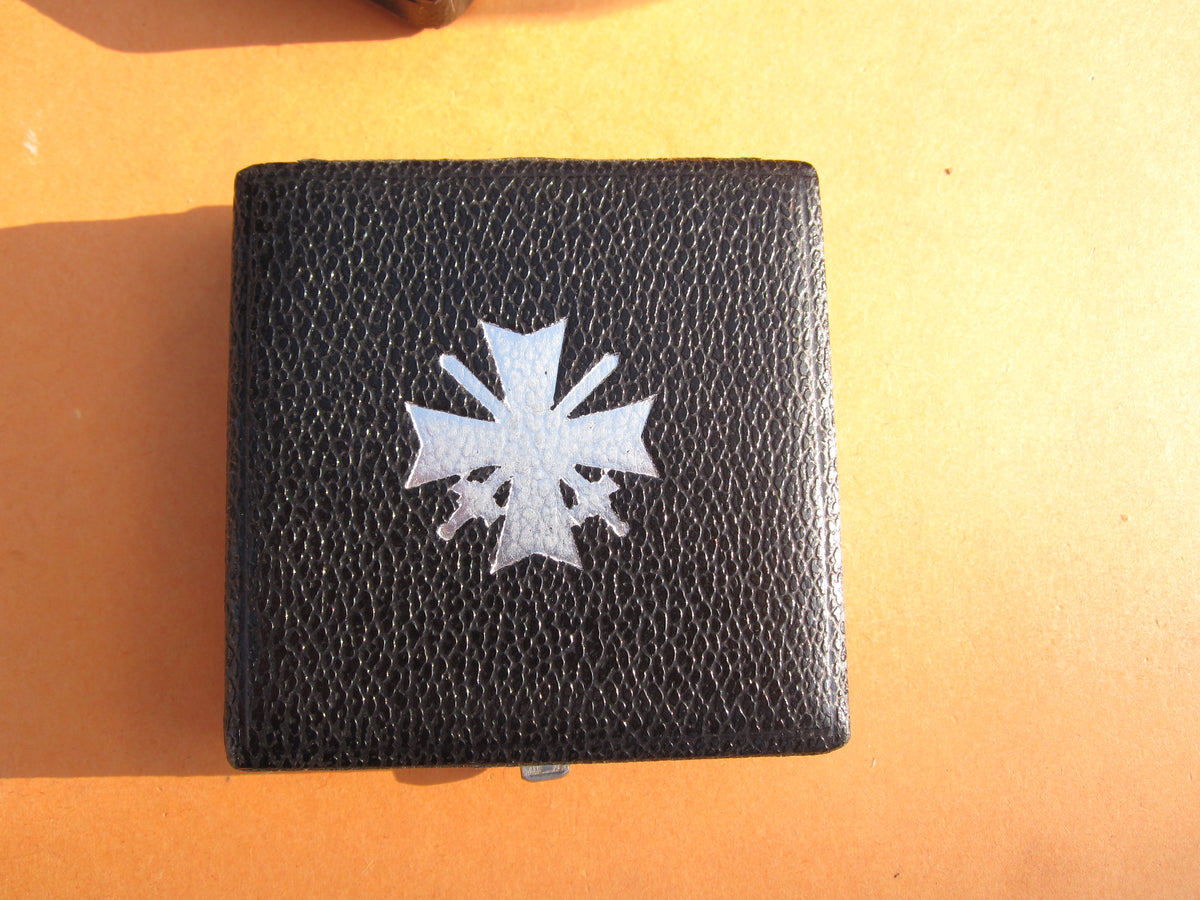 Kriegsverdienstkreuz 1.Klasse mit Schwertern (KVK1/39) Hersteller: "43“ Mint Condition