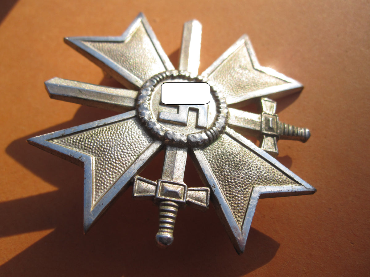 Kriegsverdienstkreuz 1.Klasse mit Schwertern (KVK1/39) Hersteller: "43“ Mint Condition