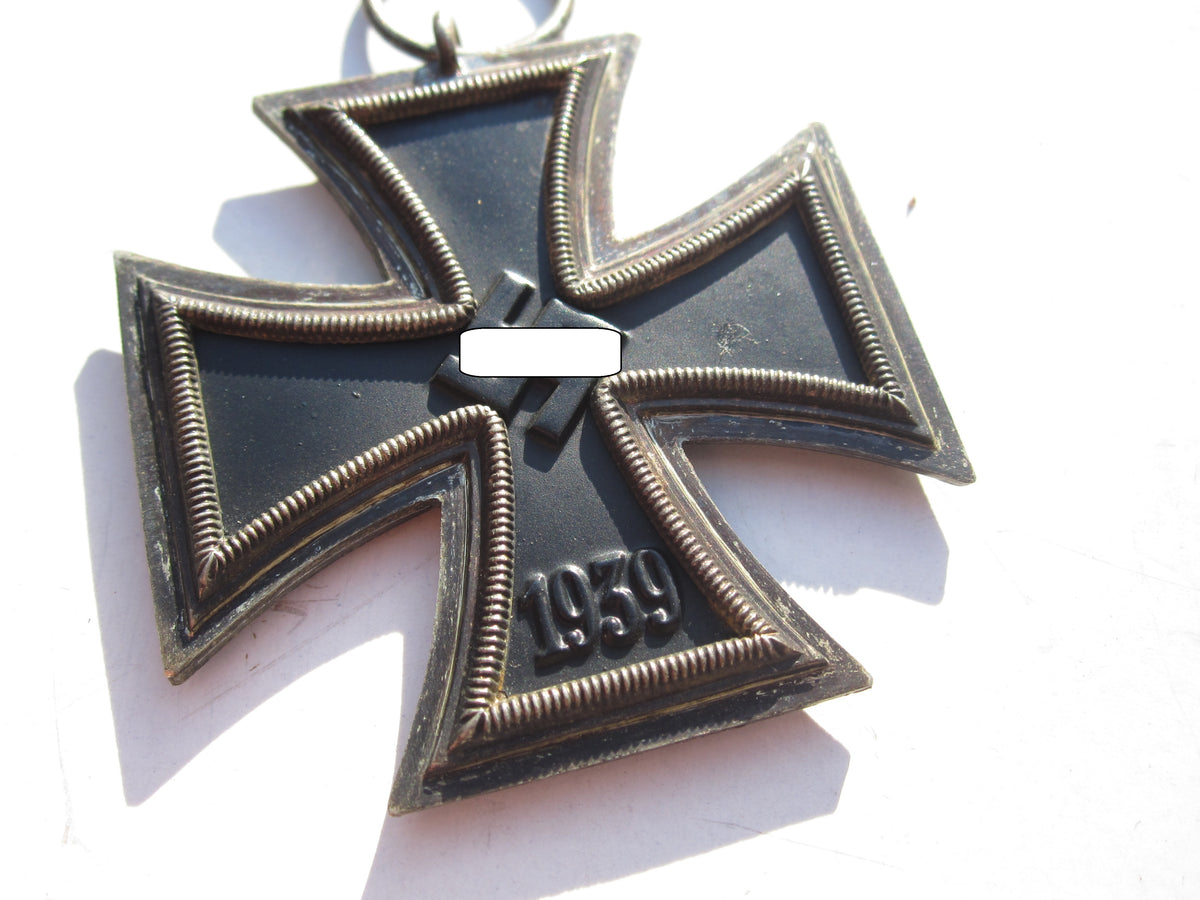 Eisernes Kreuz 2.Klasse 1939 (EK2/39) Hersteller: &quot;L/22&quot; in EXTREM SELTENER LDO Verleihungstüte
