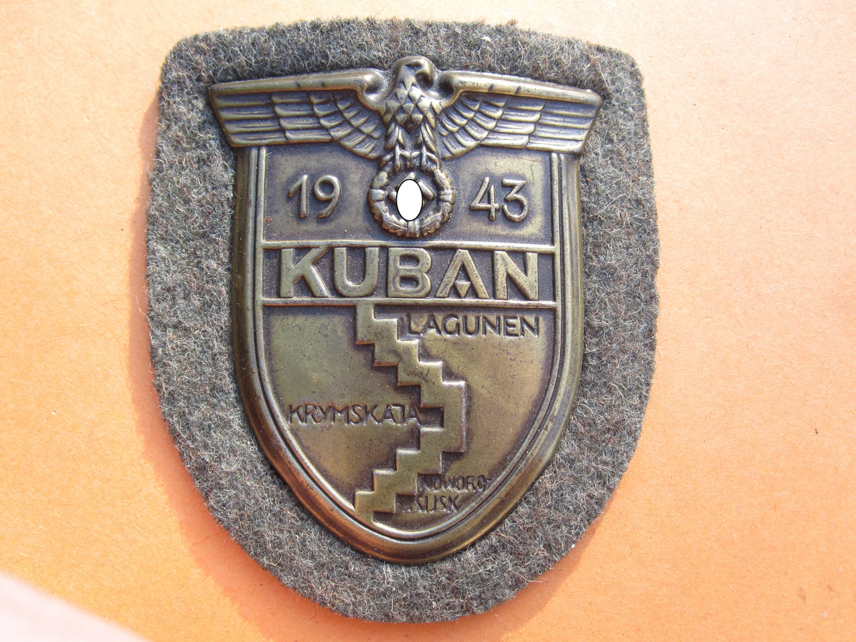Kubanschild 1943 mit Tüte Mint Condition