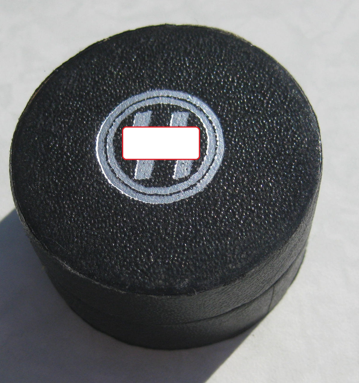 Totenkopfring der Waffen-SS Fingerring Silberring Ehrenring in Schachtel