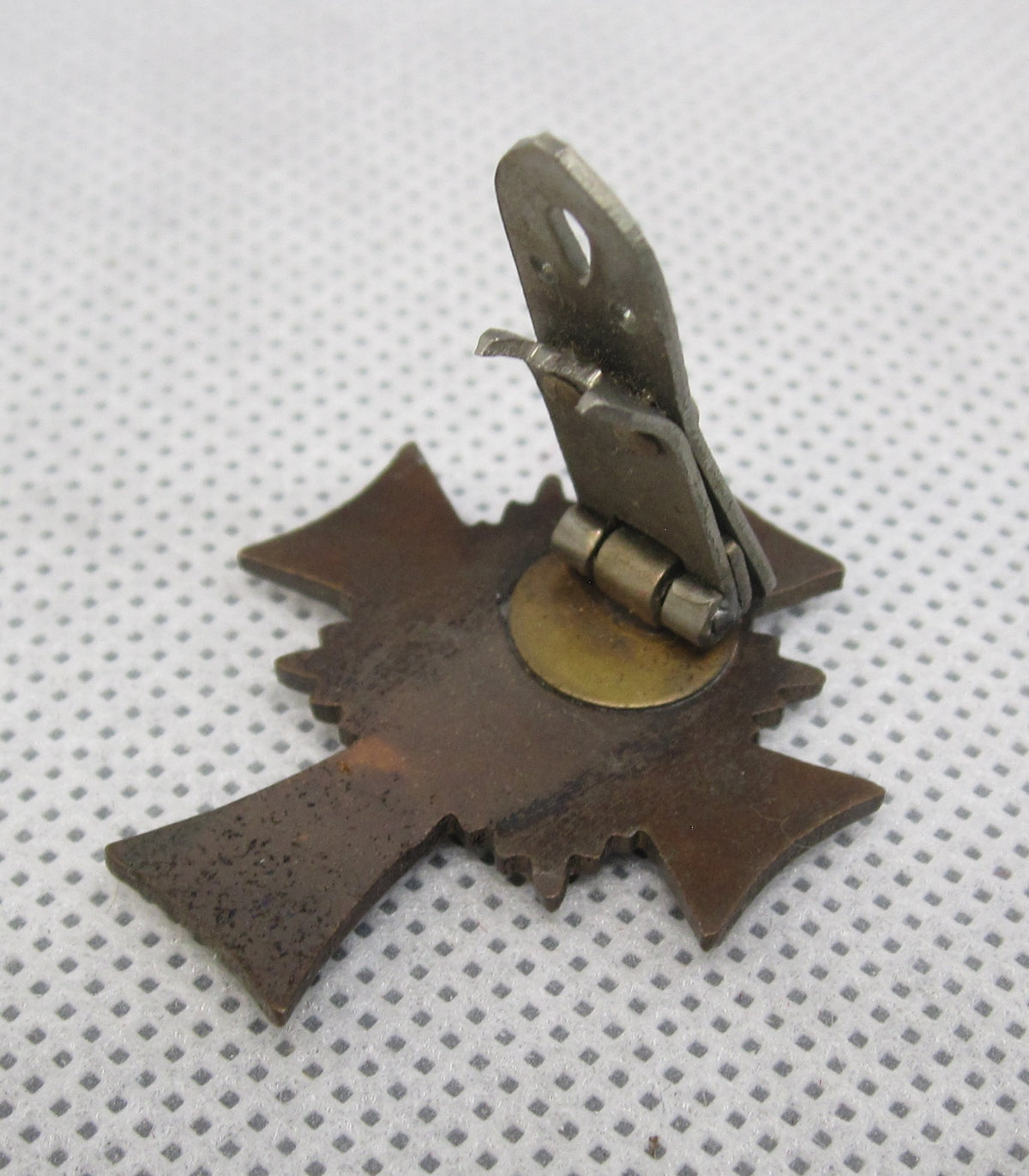 VARIANTE des Ehrenkreuz der deutschen Mutter Mutterkreuz in Bronze Dritte Stufe HALBMINIATUR