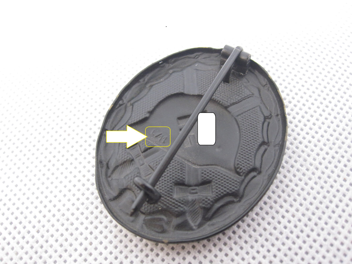 Verwundetenabzeichen 1939 in Schwarz Hersteller: &quot;L/11&quot; Mint Condition