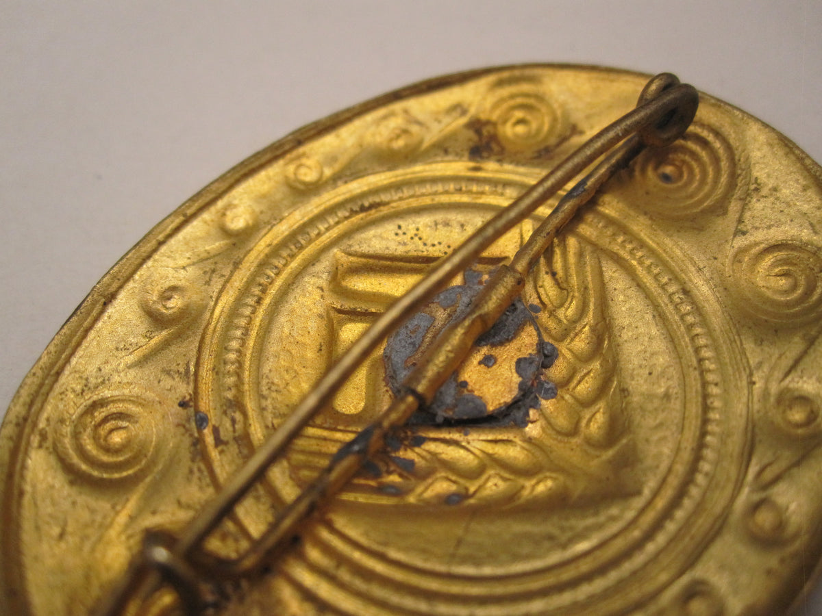 Brosche RAD weibliche Jugend Reichsarbeitsdienst (RAD/wJ) in Gold