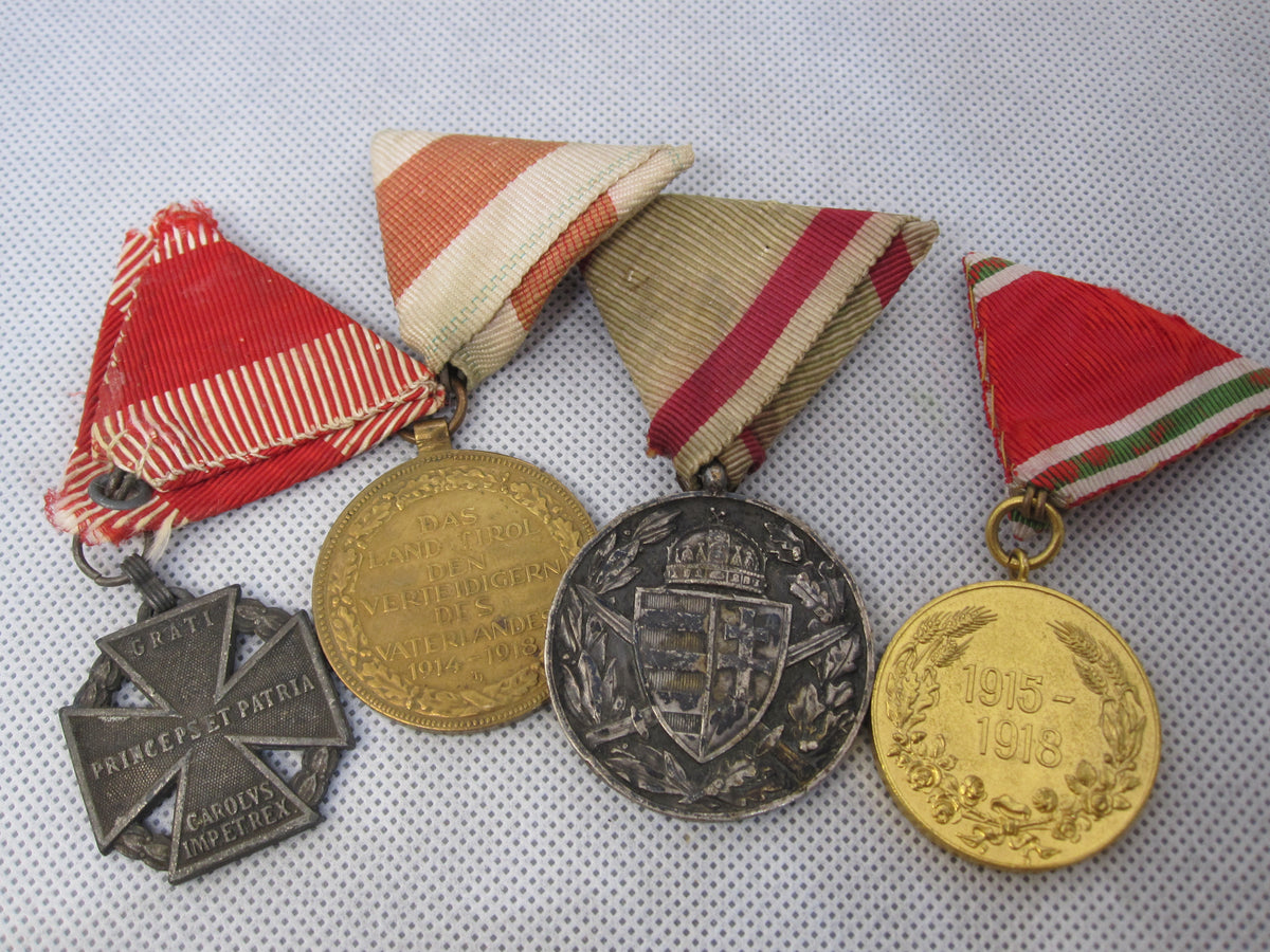 Konvolut Medaillen Österreich 1914 silberne Tapferkeitsmedaille 1.Weltkrieg