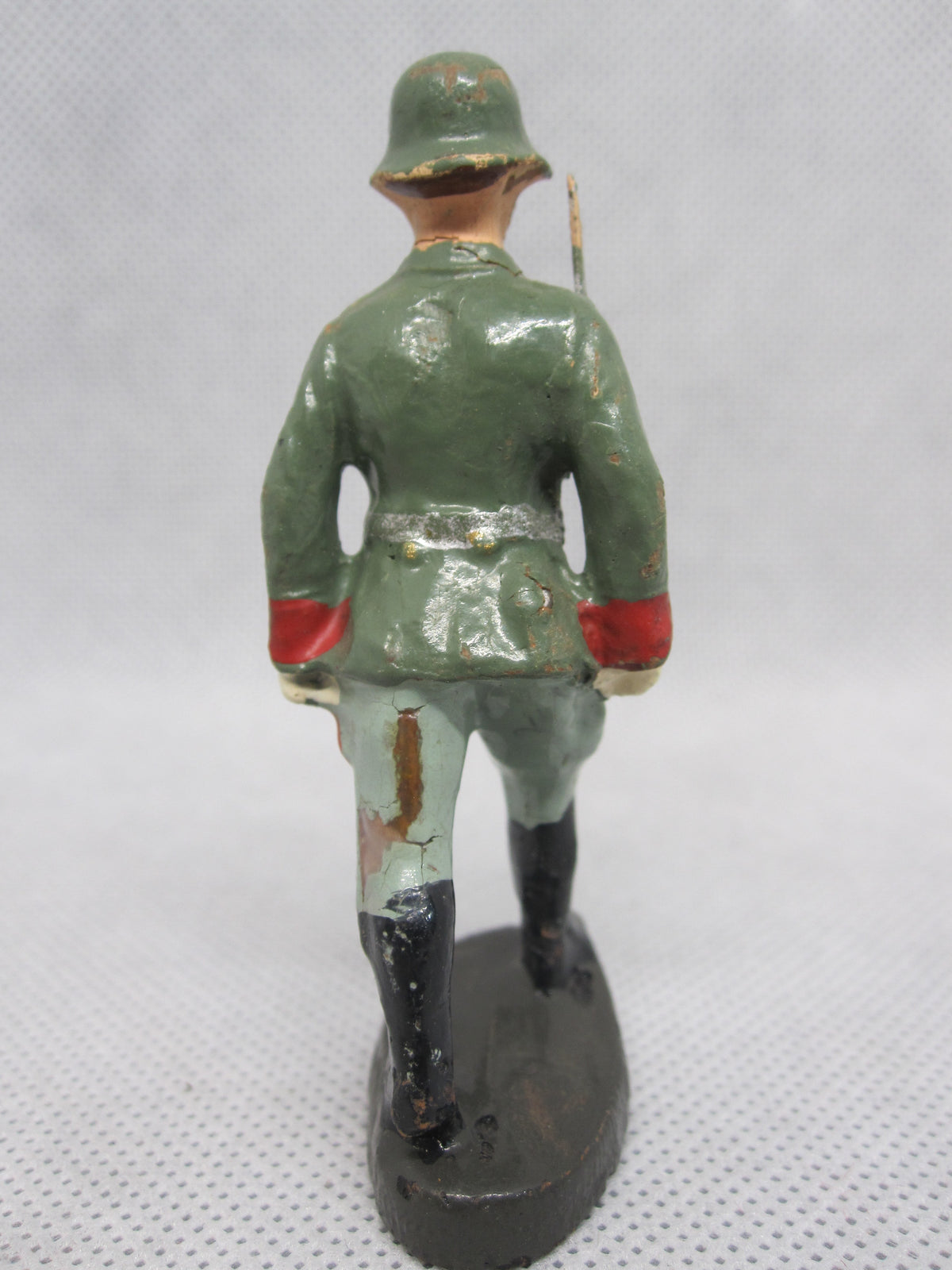 ELASTOLIN Wehrmacht Offizier in Uniform mit Säbel